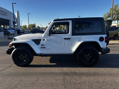 Certified 2023 Jeep Wrangler Freedom Edition image 3