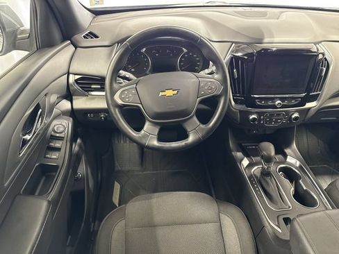 Certified 2023 Chevrolet Traverse LT FWD image 15