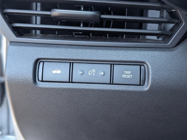 Used 2024 Nissan Altima 2.5 SV FWD image 22