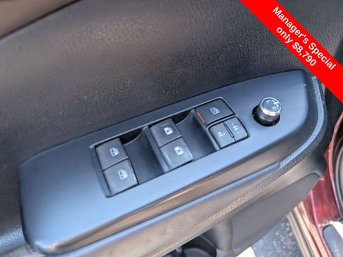Used 2015 Toyota Highlander Plus AWD/4WD image 15