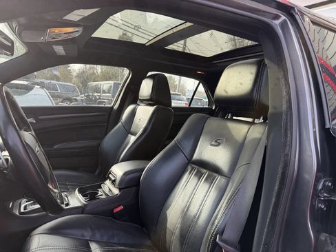 Used 2015 Chrysler 300 S w/ 300S Premium Group image 15