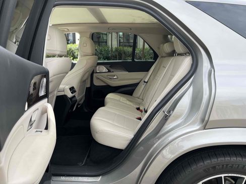 Used 2022 Mercedes-Benz GLE 350 4MATIC image 5