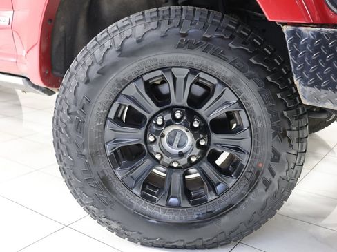 Used 2021 Ford F350 Platinum w/ Tremor Off-Road Package AWD/4WD image 14