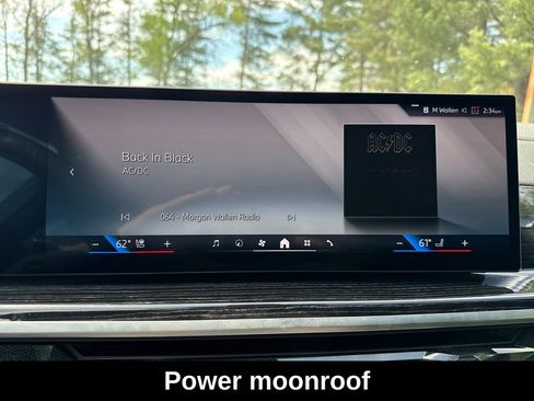 Used 2025 BMW X6 xDrive40i w/ Premium Package image 19