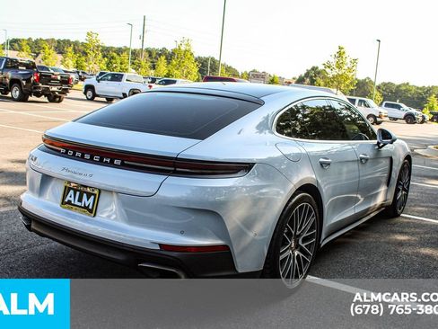 Used 2024 Porsche Panamera 4 w/ Premium Package AWD/4WD image 6