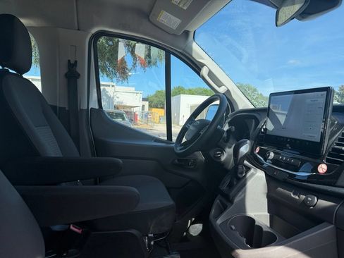 Used 2024 Ford Transit 350 XLT RWD image 20