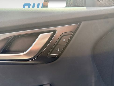 New 2025 Kia EV6 Wind image 16