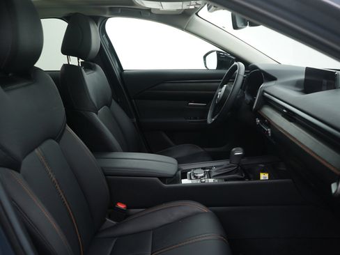 Certified 2025 MAZDA CX-50 AWD 2.5 Hybrid w/ Premium Pkg image 11