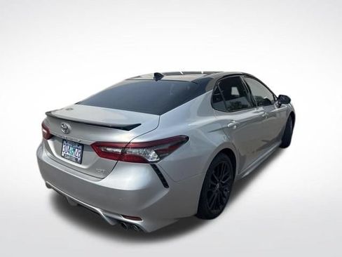 Used 2021 Toyota Camry XSE FWD image 3