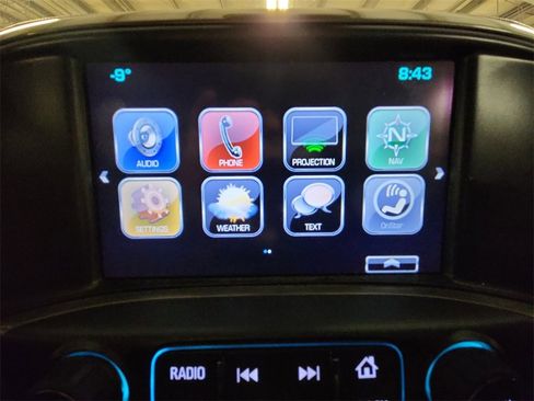 Used 2018 Chevrolet Silverado 1500 High Country image 17