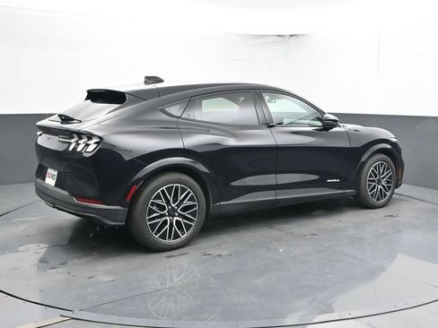 Used 2025 Ford Mustang Mach-E Premium AWD/4WD image 3