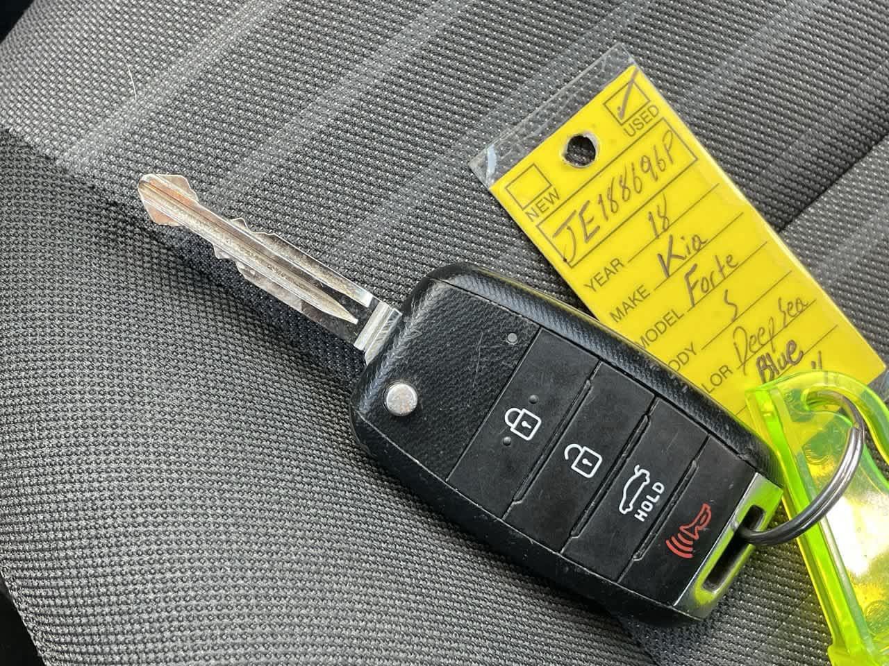 Used 2018 Kia Forte S FWD image 26