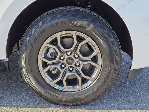 New 2026 Ford Expedition Active image 7