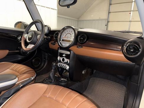 Used 2010 MINI Cooper S image 21
