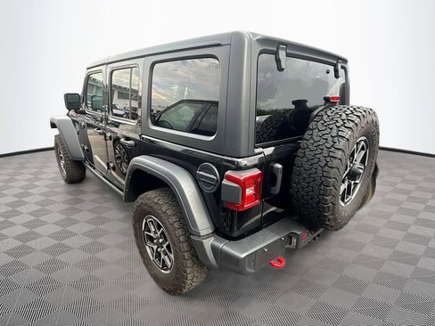 Used 2024 Jeep Wrangler Unlimited Rubicon w/ Safety Group AWD/4WD image 8