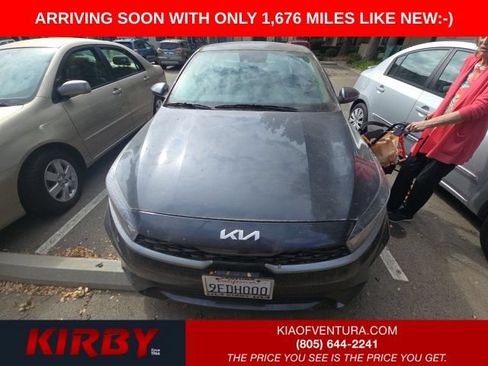 Certified 2023 Kia Forte LXS FWD image 1