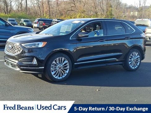 Certified 2022 Ford Edge Titanium w/ Equipment Group 301A image 5