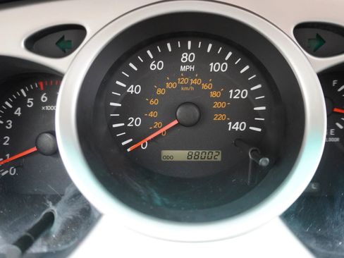 Used 2006 Toyota Highlander Sport image 21