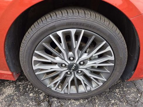 Used 2022 Kia Forte GT-Line w/ GT-Line Technology Package image 13