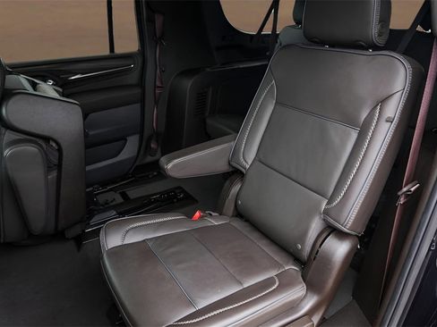 Used 2023 GMC Yukon XL Denali w/ Max Trailering Package image 24