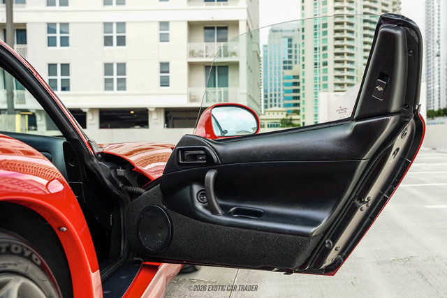 Used 1998 Dodge Viper GTS RWD image 36