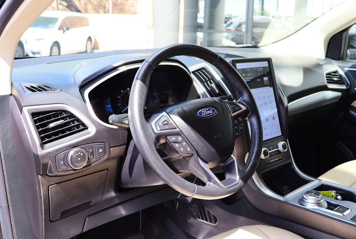 Used 2021 Ford Edge SEL w/ Cargo Accessory Package AWD/4WD image 39