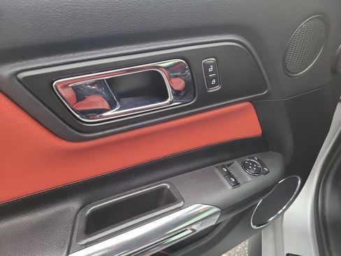 Used 2016 Ford Mustang GT Premium RWD image 12