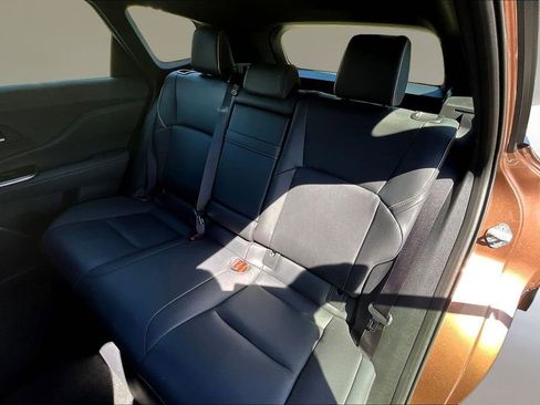 Used 2025 Toyota Crown Signia AWD/4WD image 19