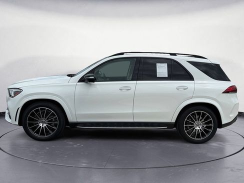 Used 2023 Mercedes-Benz GLE 450 4MATIC w/ AMG Line Exterior image 2