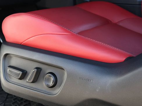Used 2025 Toyota 4Runner TRD Pro AWD/4WD image 34