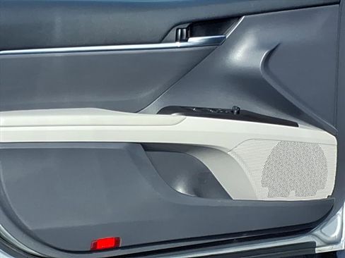 Certified 2023 Toyota Camry LE image 13