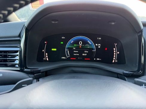 Certified 2025 Toyota Camry SE image 29