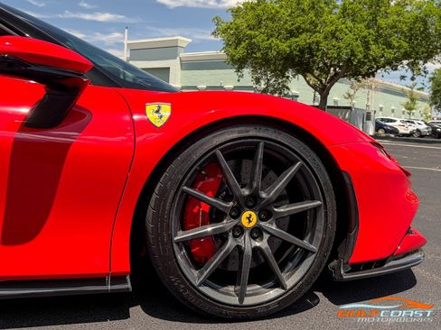 Used 2021 Ferrari SF90 Stradale image 67