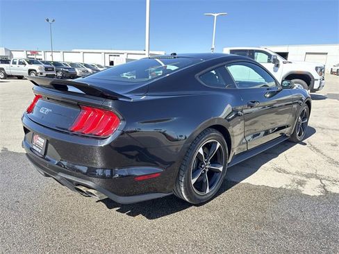 Used 2018 Ford Mustang GT w/ Equipment Group 301A image 4
