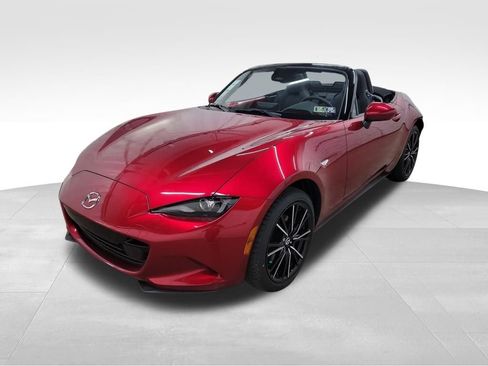New 2025 MAZDA MX-5 Miata Grand Touring image 10