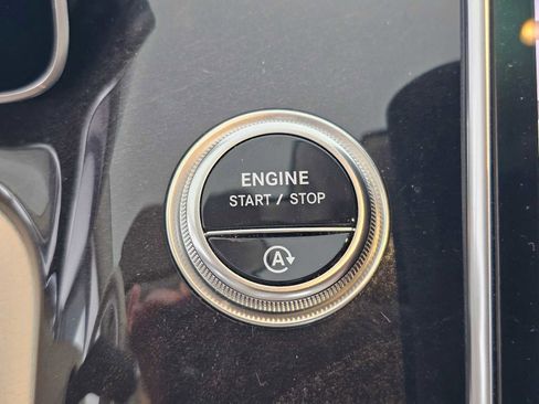 Used 2022 Mercedes-Benz S 500 S 500 image 29