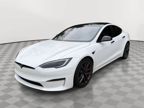 Used 2023 Tesla Model S Plaid AWD/4WD image 3