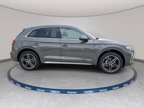 Used 2023 Audi Q5 e Prestige w/ Prestige Package AWD/4WD image 5