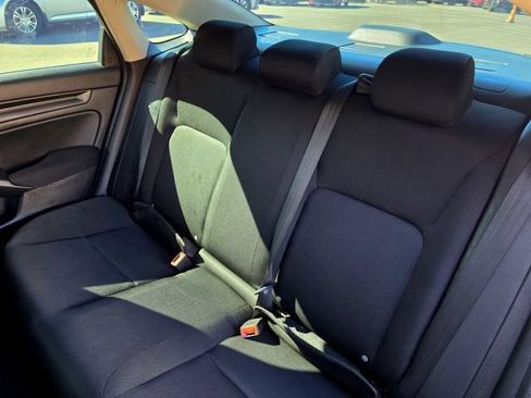 Used 2022 Honda Civic LX image 34
