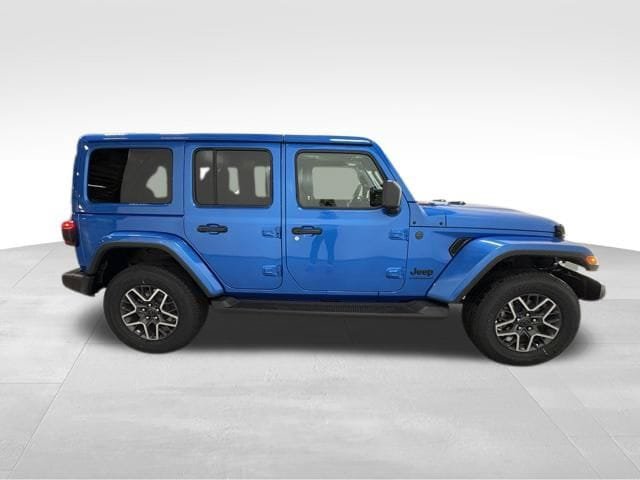 New 2026 Jeep Wrangler Unlimited Sahara AWD/4WD image 5