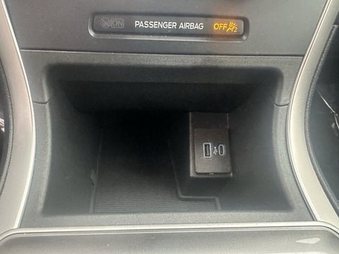 Certified 2023 Ford Edge SEL image 20