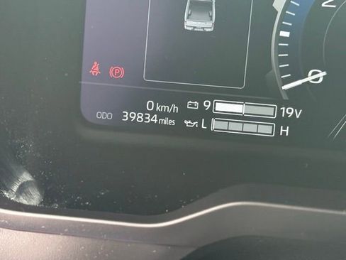 Used 2024 Toyota Tundra Limited image 4