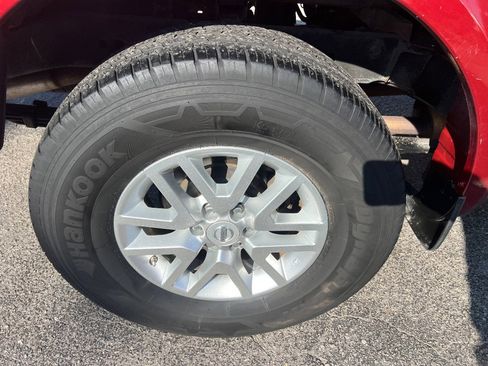 Used 2016 Nissan Frontier SV w/ SV Value Truck Package image 40