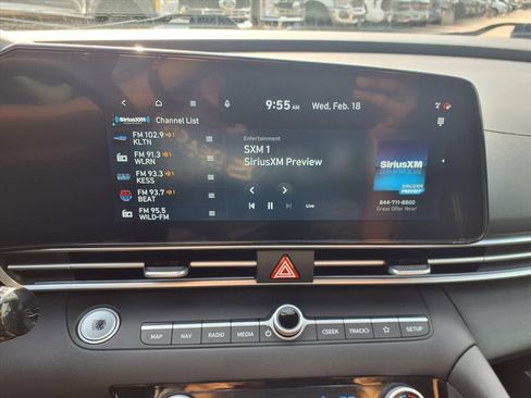 Used 2024 Hyundai Elantra SEL image 20