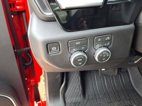 New 2026 GMC Sierra 1500 Elevation w/ Elevation Premium Package AWD/4WD image 20