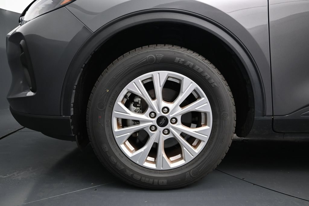 Certified 2024 Ford Escape Active AWD/4WD image 12
