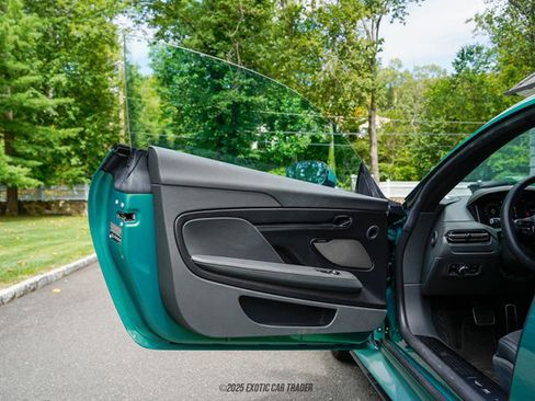 Used 2025 Aston Martin DB12 Coupe image 40