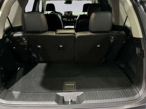 Used 2025 Honda Pilot EX-L image 48