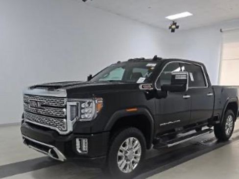 Used 2022 GMC Sierra 2500 Denali w/ Technology Package AWD/4WD image 1