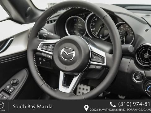 New 2026 MAZDA MX-5 Miata Club w/ Interior Package RWD image 17